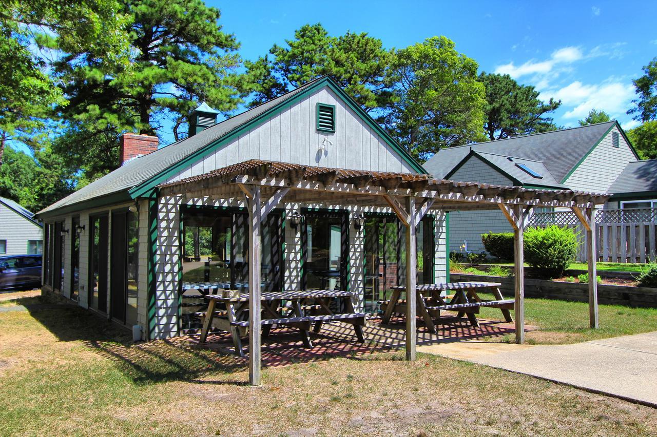 Cape Cod Holiday Estates, A Vri Resort Mashpee Exterior photo